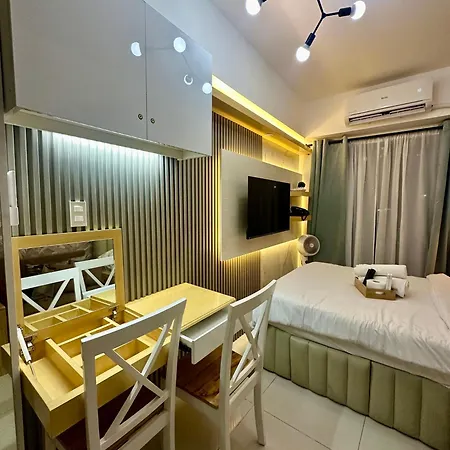 City Nest Makati With Rooftop Pool And Free Netflix